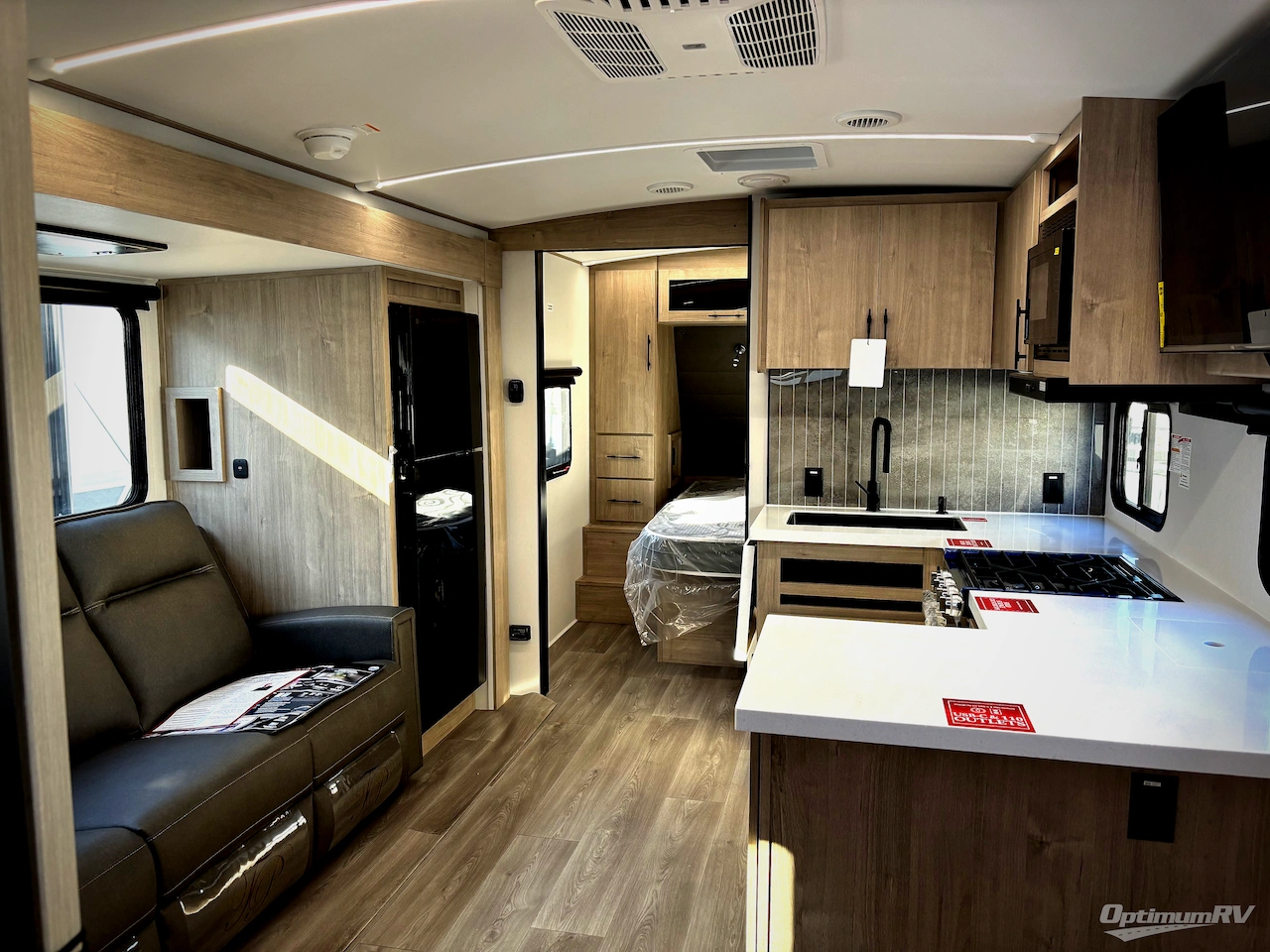 2026 Grand Design Imagine 2300MK Photo 14