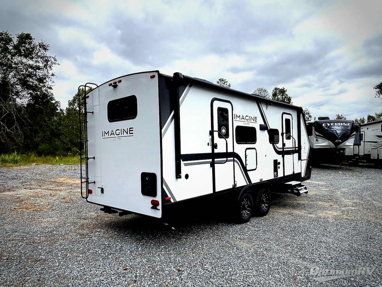 2026 Grand Design Imagine 2300MK Photo 2