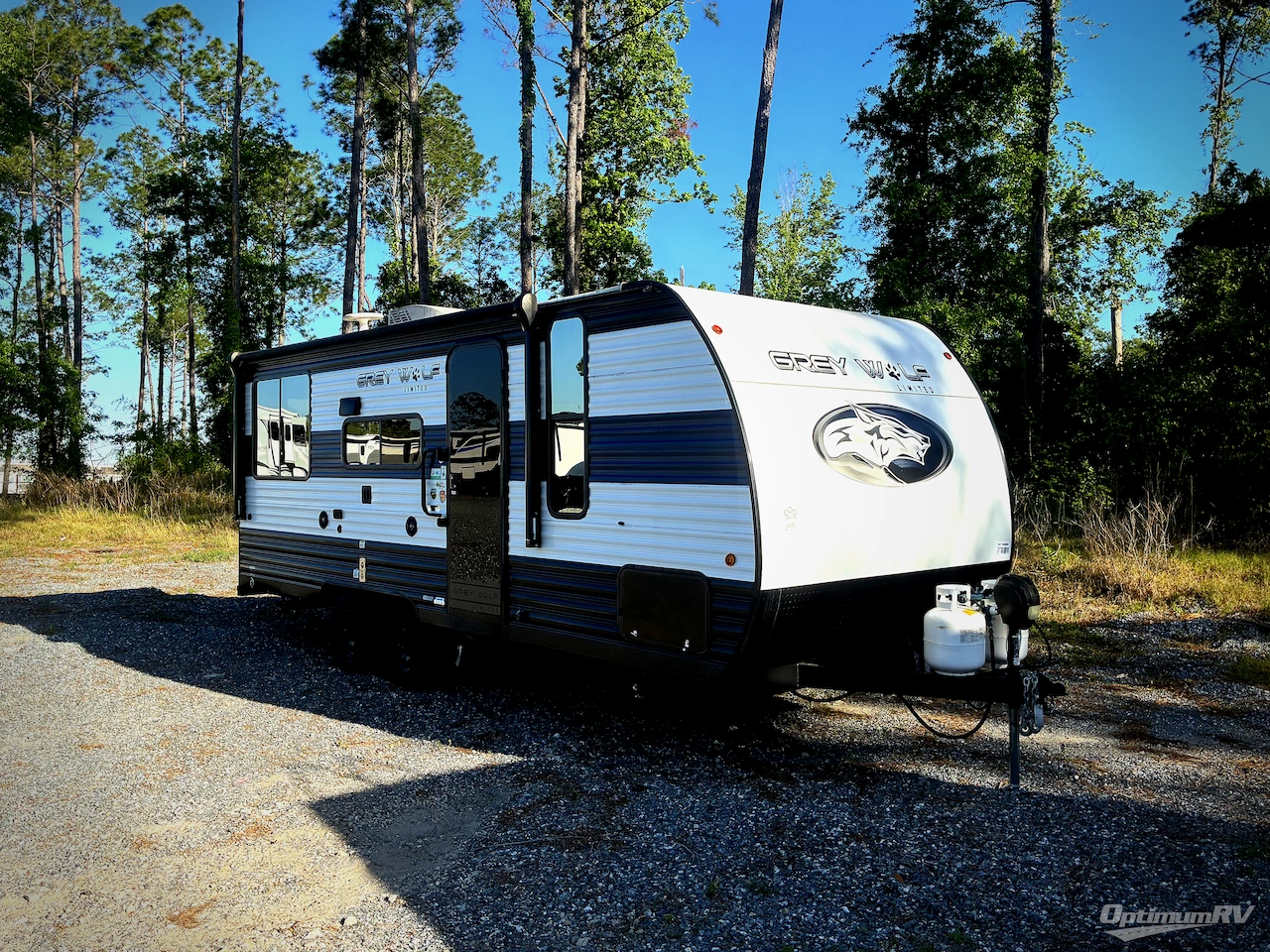 2024 Forest River Cherokee Grey Wolf 20RDSE Photo 1