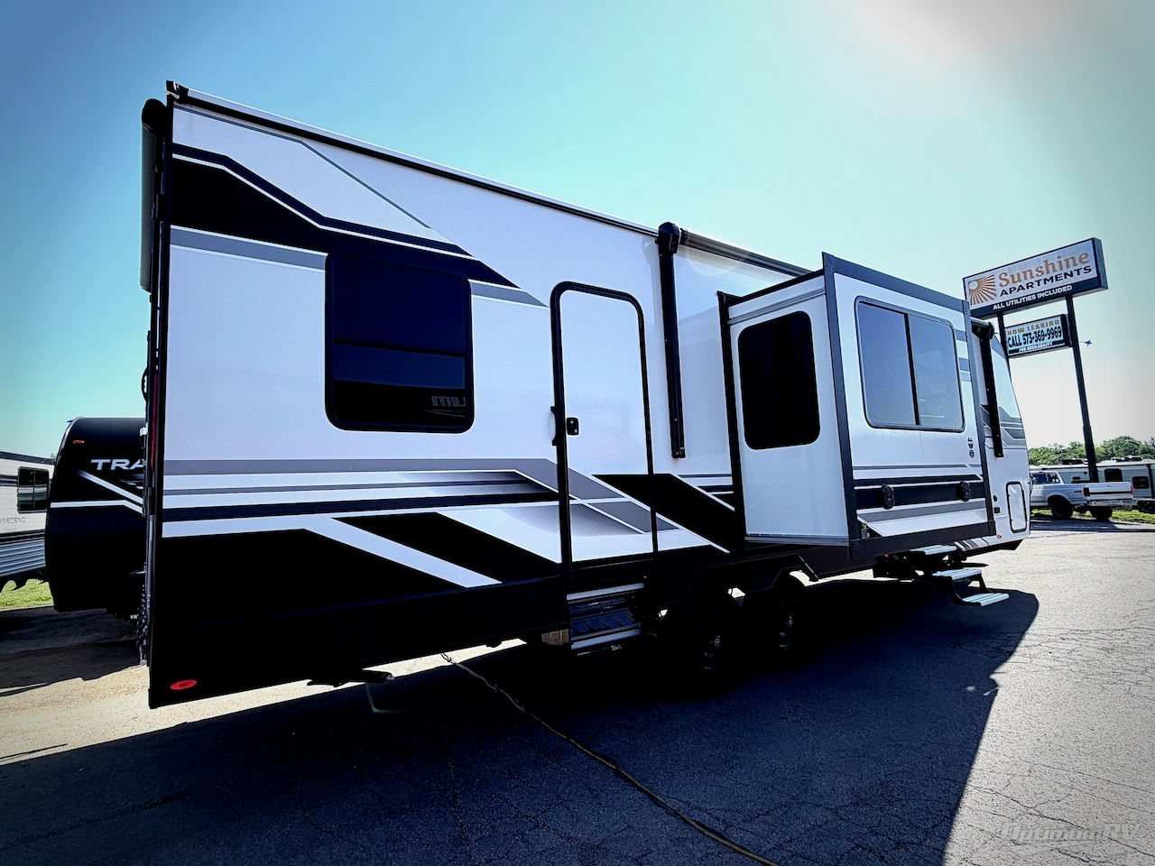 2026 Grand Design Momentum G-Class 29GS Photo 3