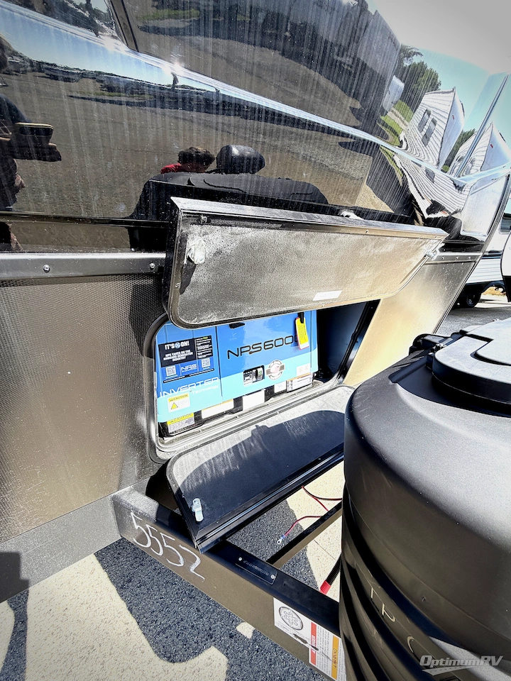 2026 Grand Design Momentum G-Class 29GS Photo 6