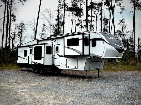 Used 2024 Grand Design Reflection 370FLS Featured Photo