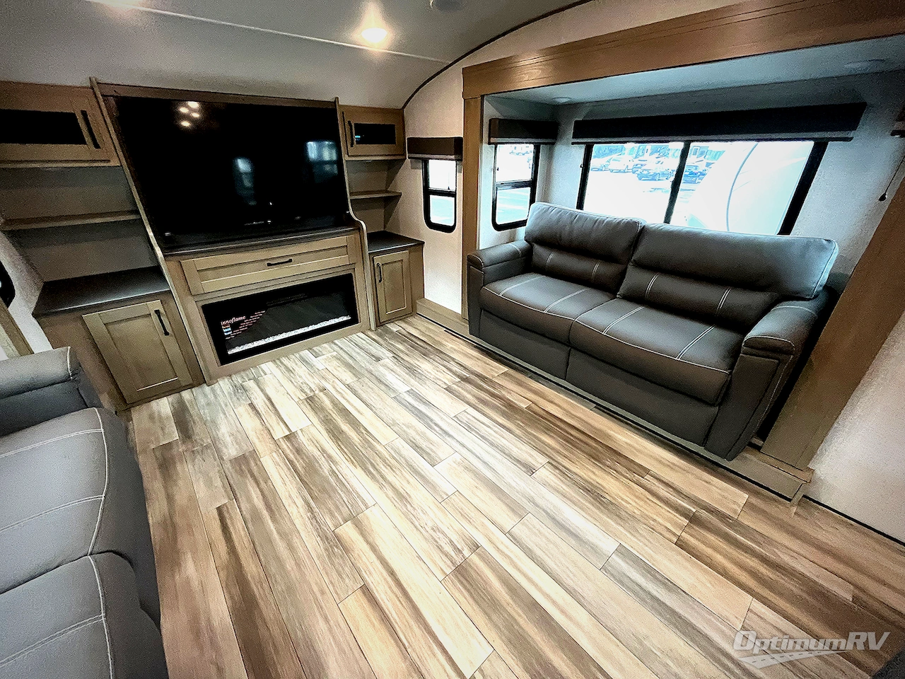 2024 Grand Design Reflection 370FLS Photo 17