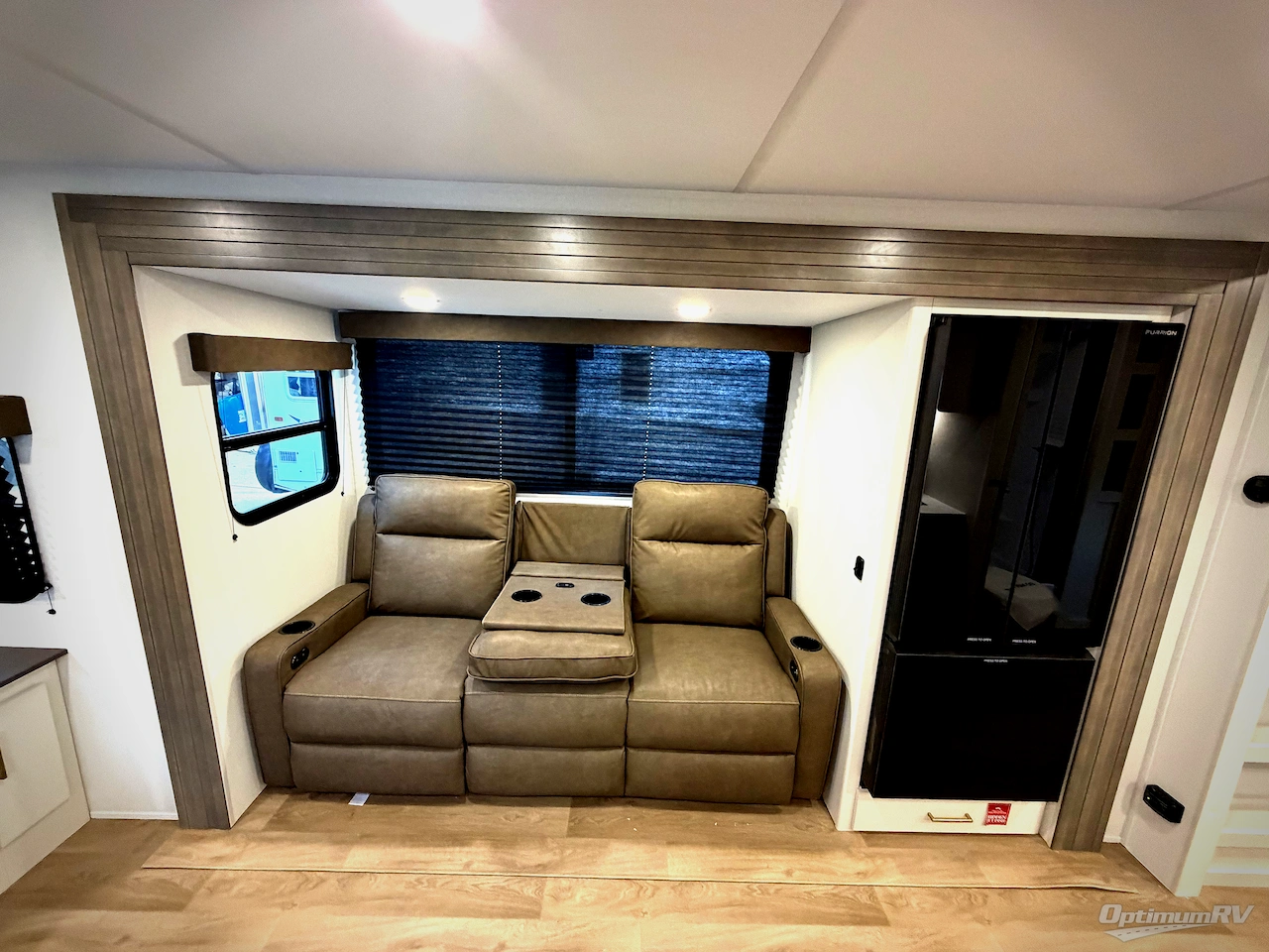 2027 Grand Design Transcend 245RLT Photo 8