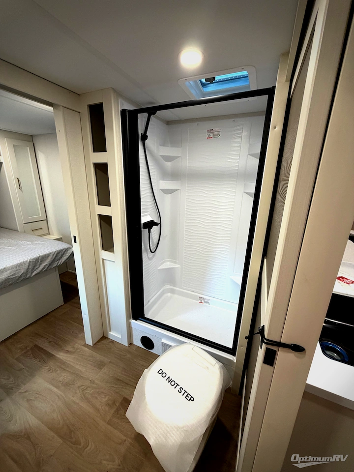 2027 Grand Design Transcend 245RLT Photo 11
