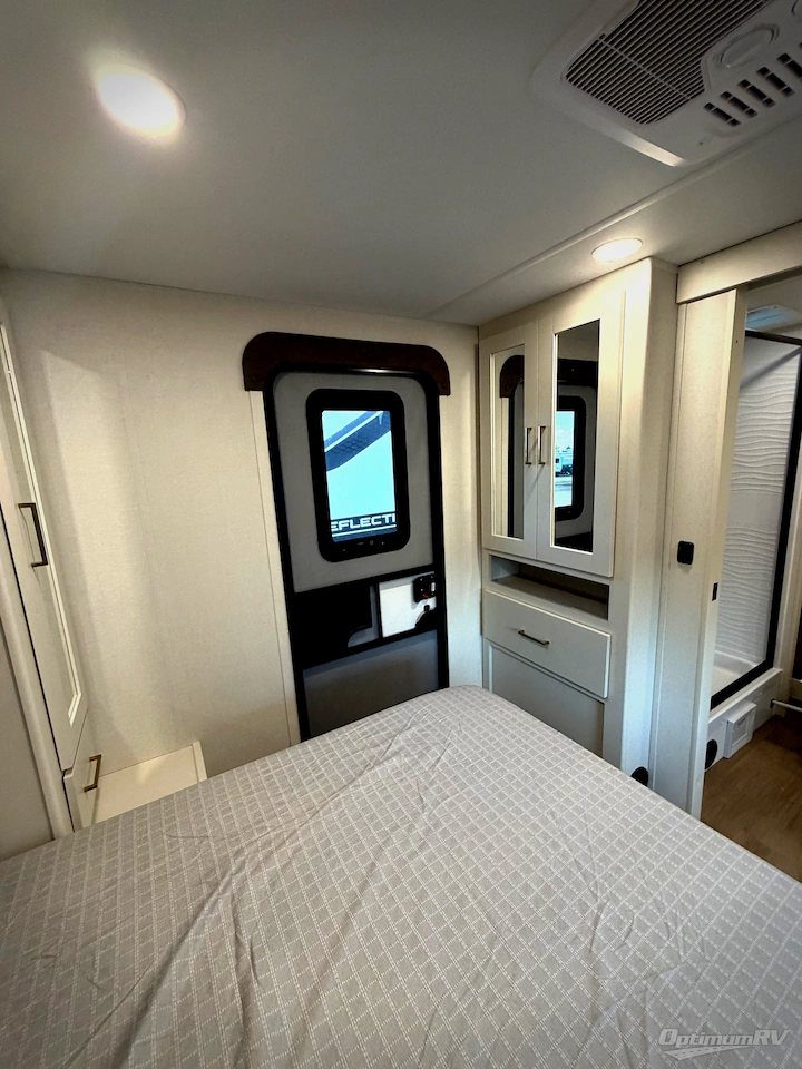 2027 Grand Design Transcend 245RLT Photo 14