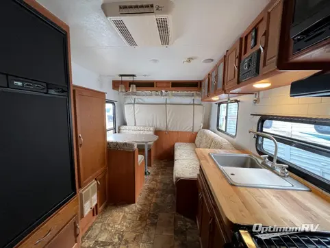 2011 Starcraft Travel Star 197RB RV Photo 2