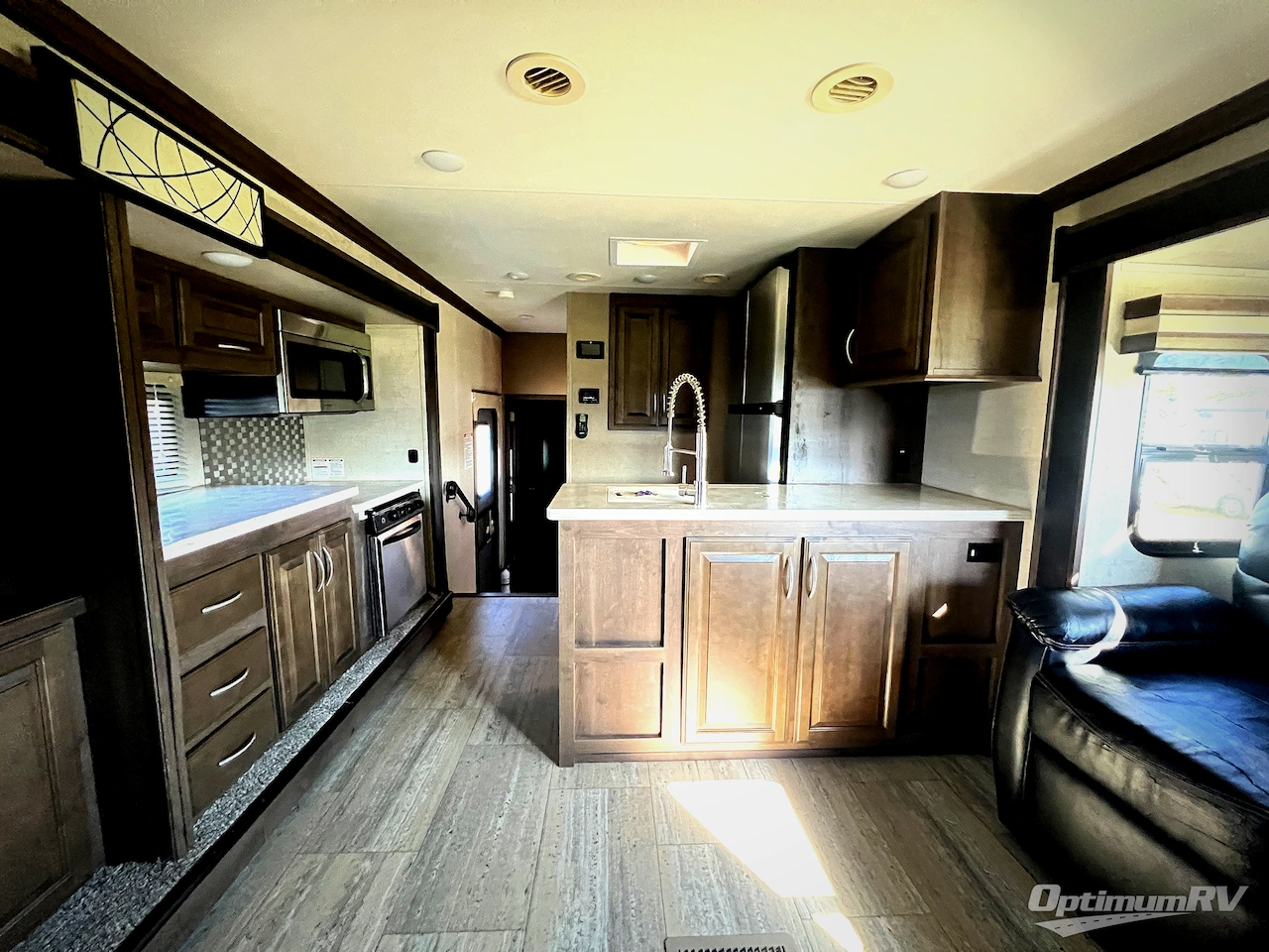 2017 KZ Venom 4020DQ Photo 5