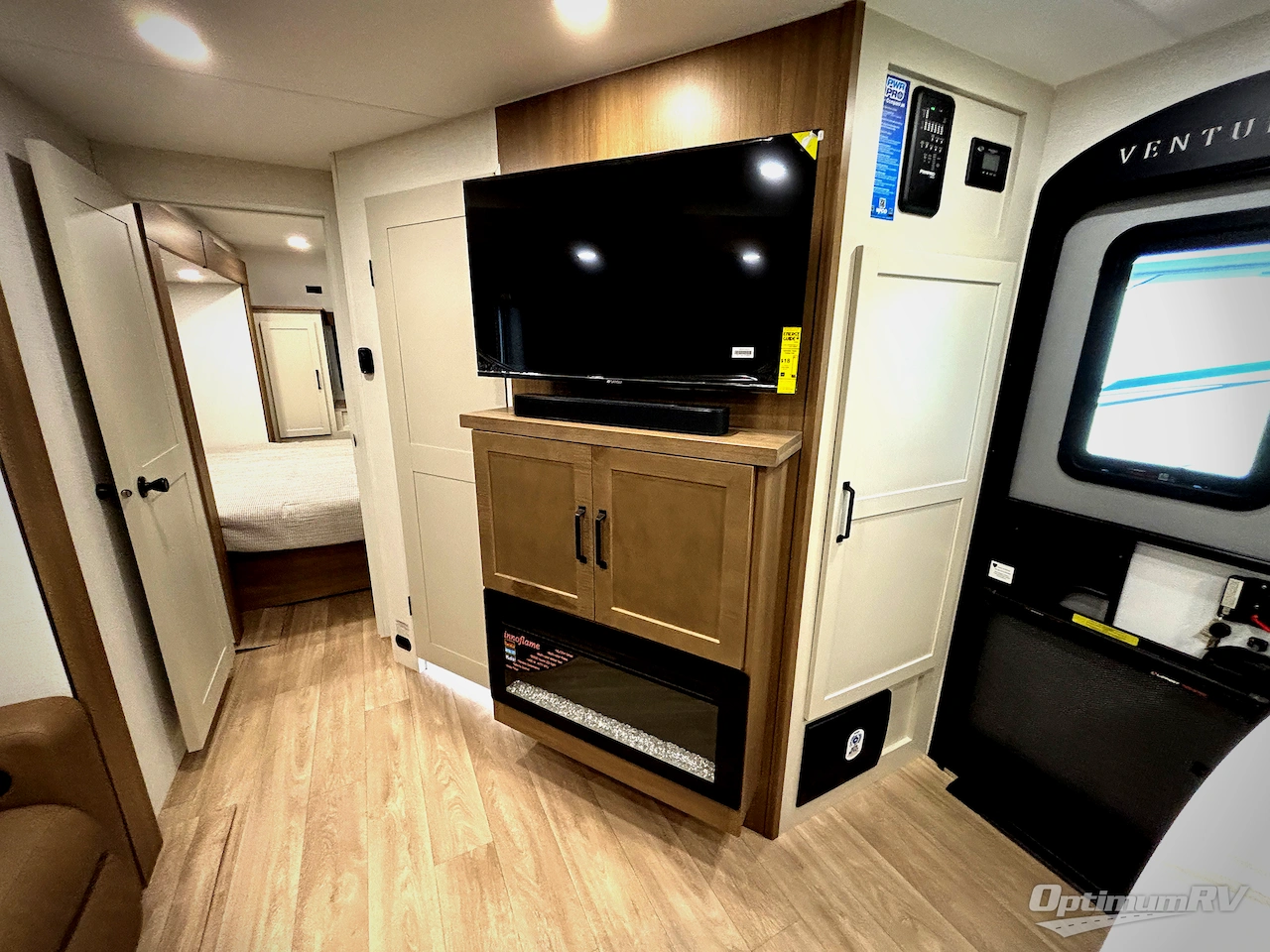 2027 Venture SportTrek Touring Edition STT343VBH Photo 14