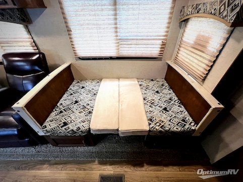 2018 Venture SportTrek 251VRK RV Photo 2