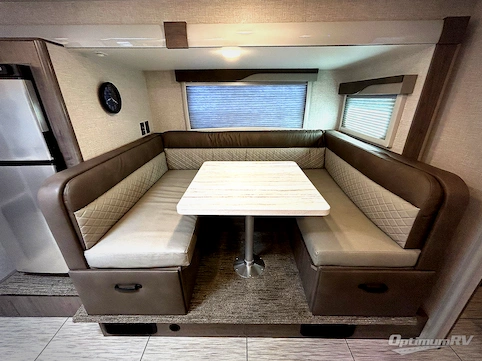 2025 Lance Lance Travel Trailers 2255 RV Photo 4