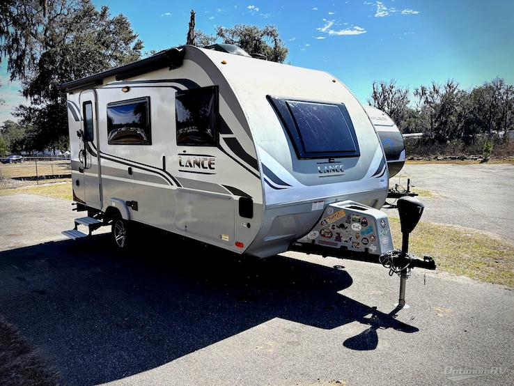 2021 Lance Lance 1475 RV Photo 1