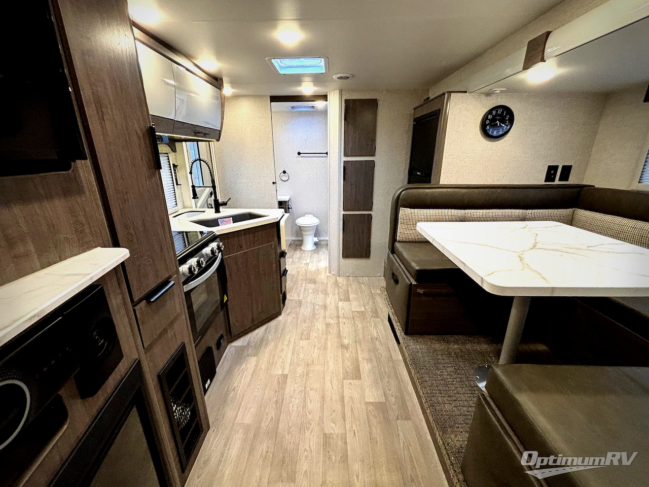 2026 Lance Lance Travel Trailers 2255 Photo 3