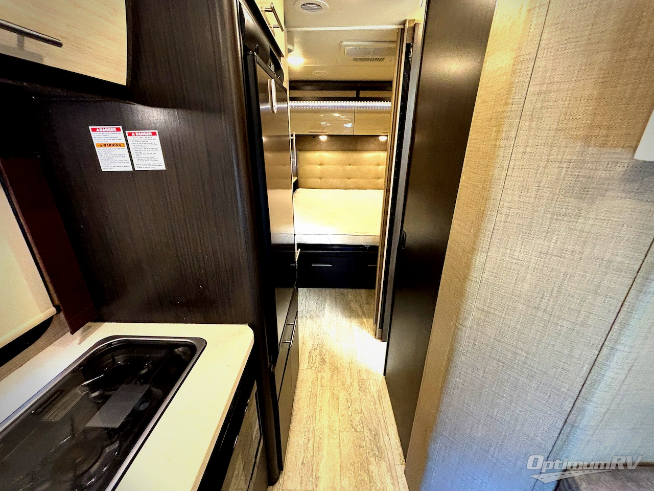 2016 Thor Gemini 23TR Photo 14