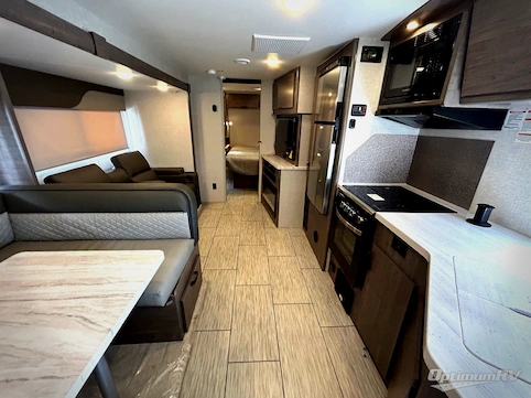 2025 Lance Squire SQ26 RV Photo 2