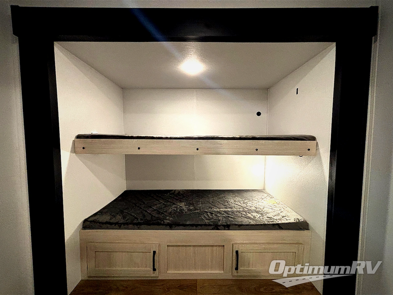 2026 Palomino Puma Camping Edition 305BHCE Photo 16