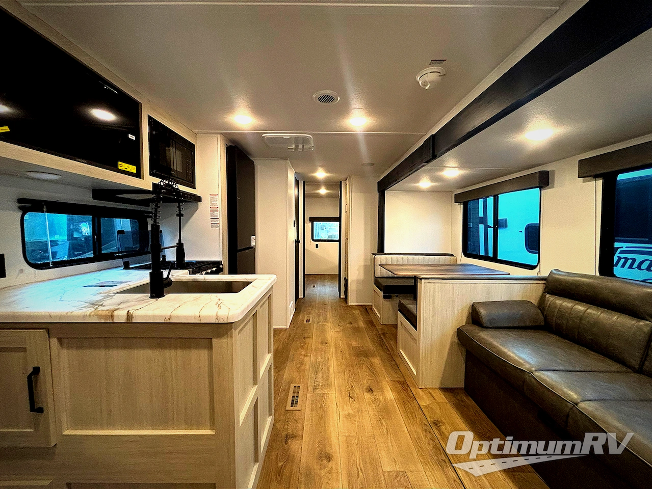 2026 Palomino Puma Camping Edition 305BHCE Photo 4