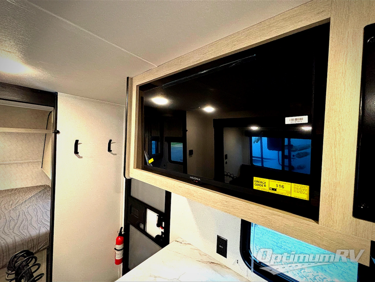 2026 Palomino Puma Camping Edition 305BHCE Photo 11