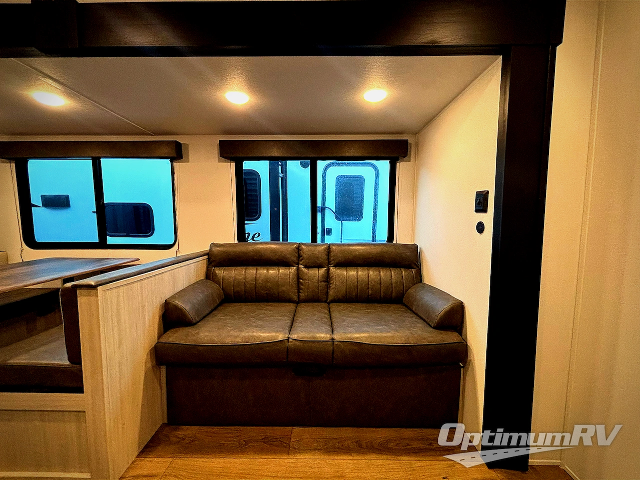 2026 Palomino Puma Camping Edition 305BHCE Photo 7