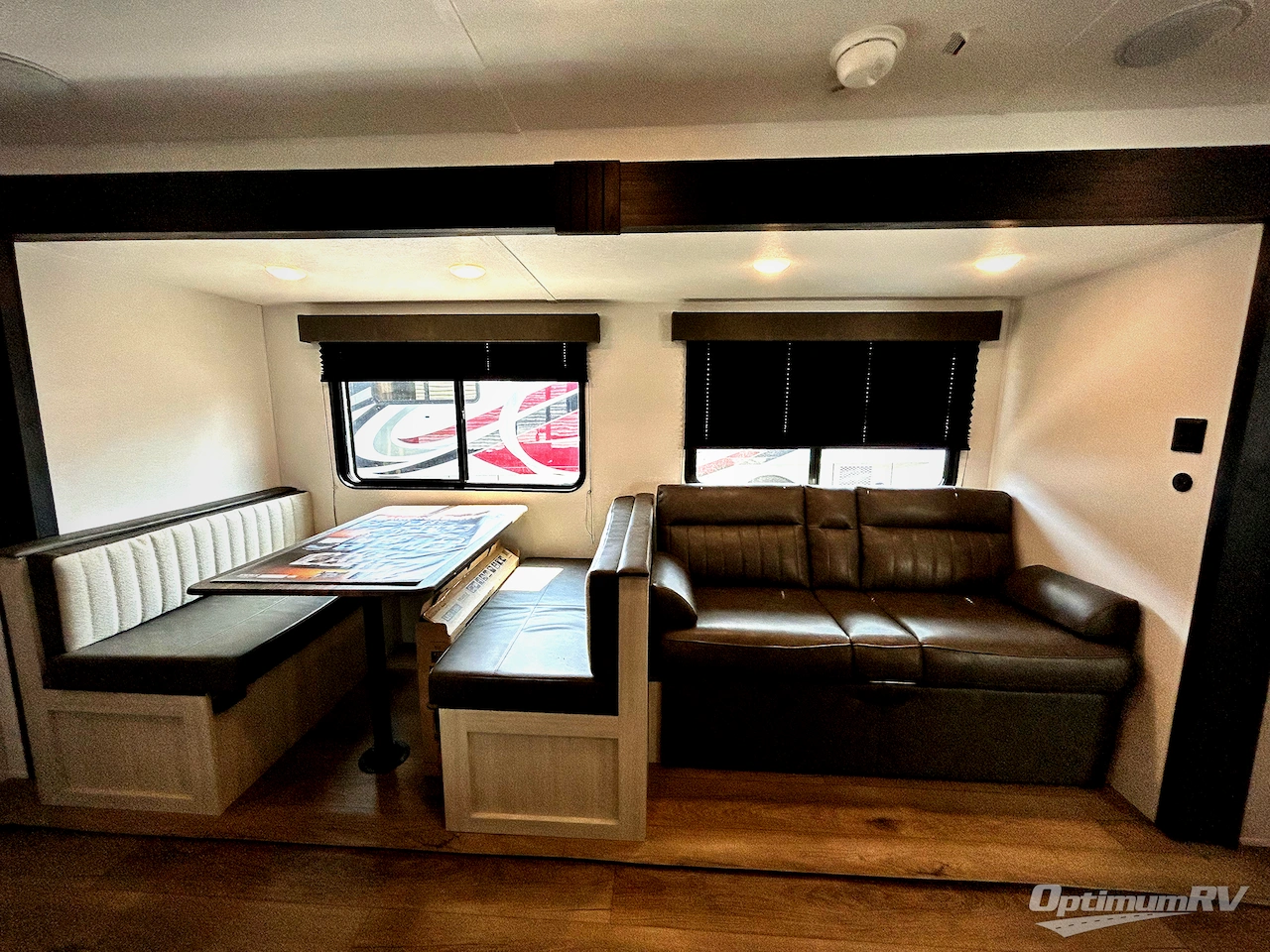 2026 Palomino Puma Camping Edition 305BHCE Photo 6