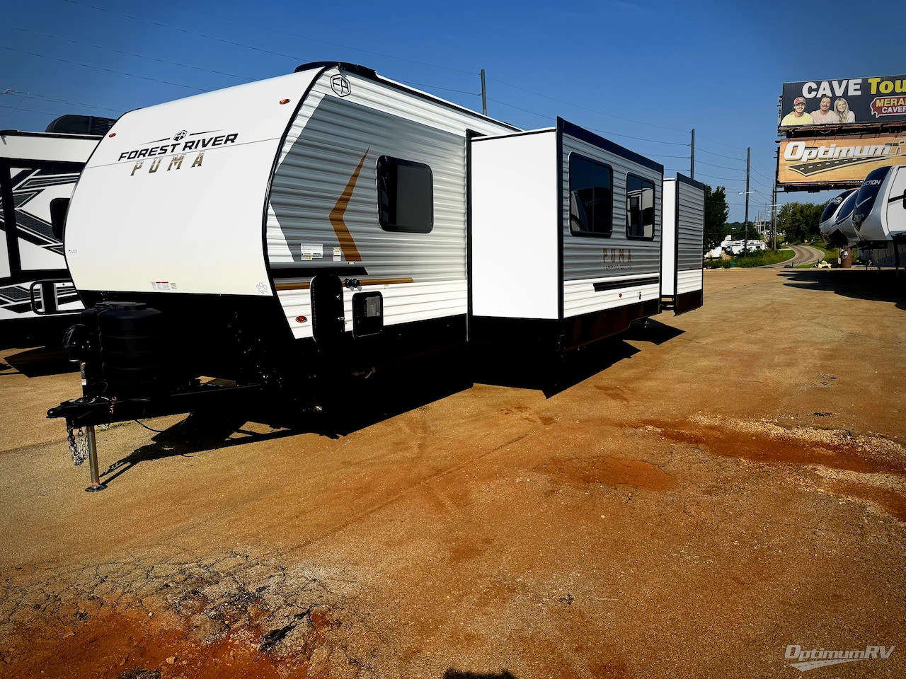 2026 Palomino Puma Camping Edition 305BHCE Photo 2