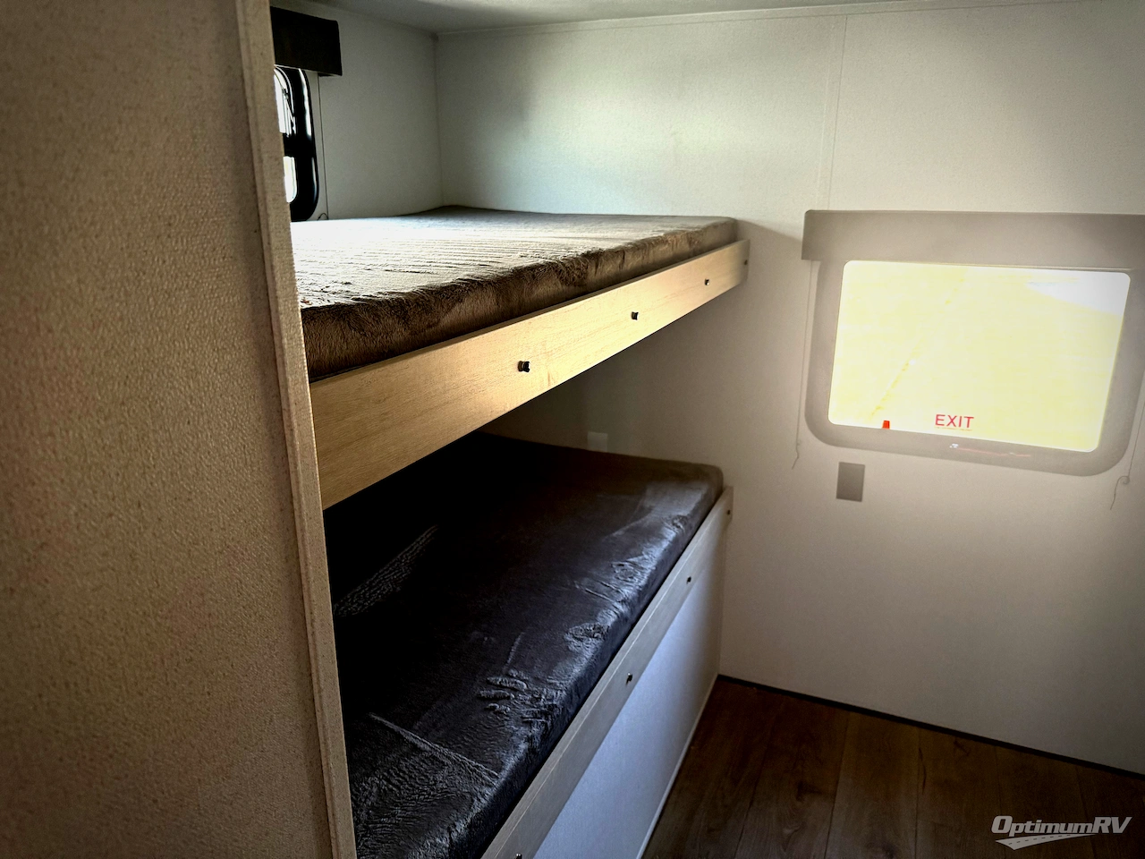 2026 Palomino Puma Camping Edition 305BHCE Photo 11