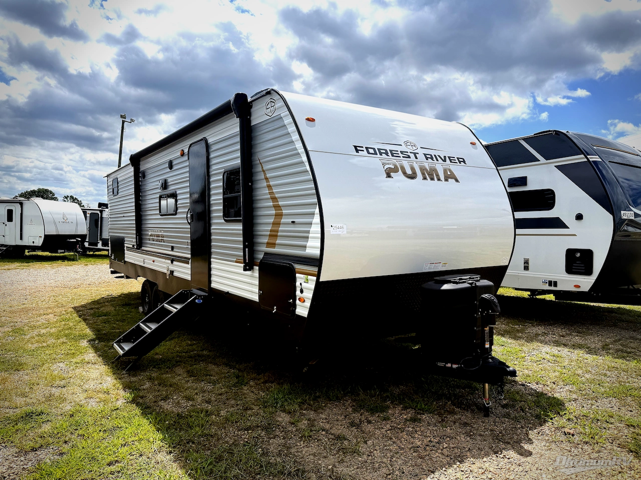 2026 Palomino Puma Camping Edition 304BHCE Photo 1