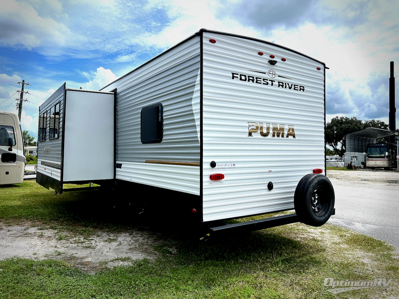 2026 Palomino Puma Camping Edition 304BHCE Photo 2