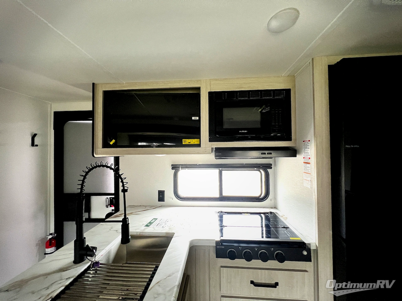 2026 Palomino Puma Camping Edition 304BHCE Photo 11