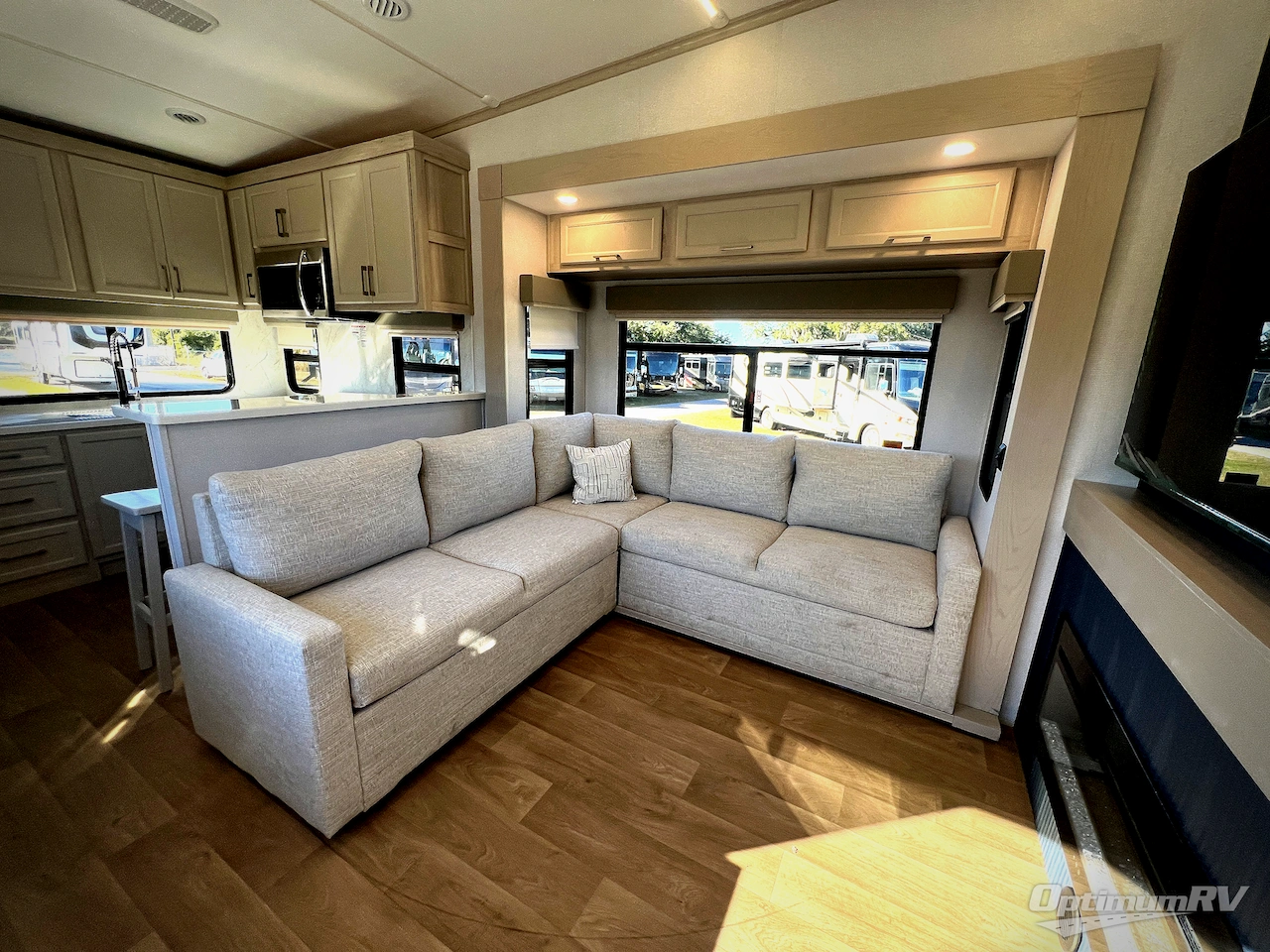 2026 Forest River Puma Mesa 379MBL Photo 7