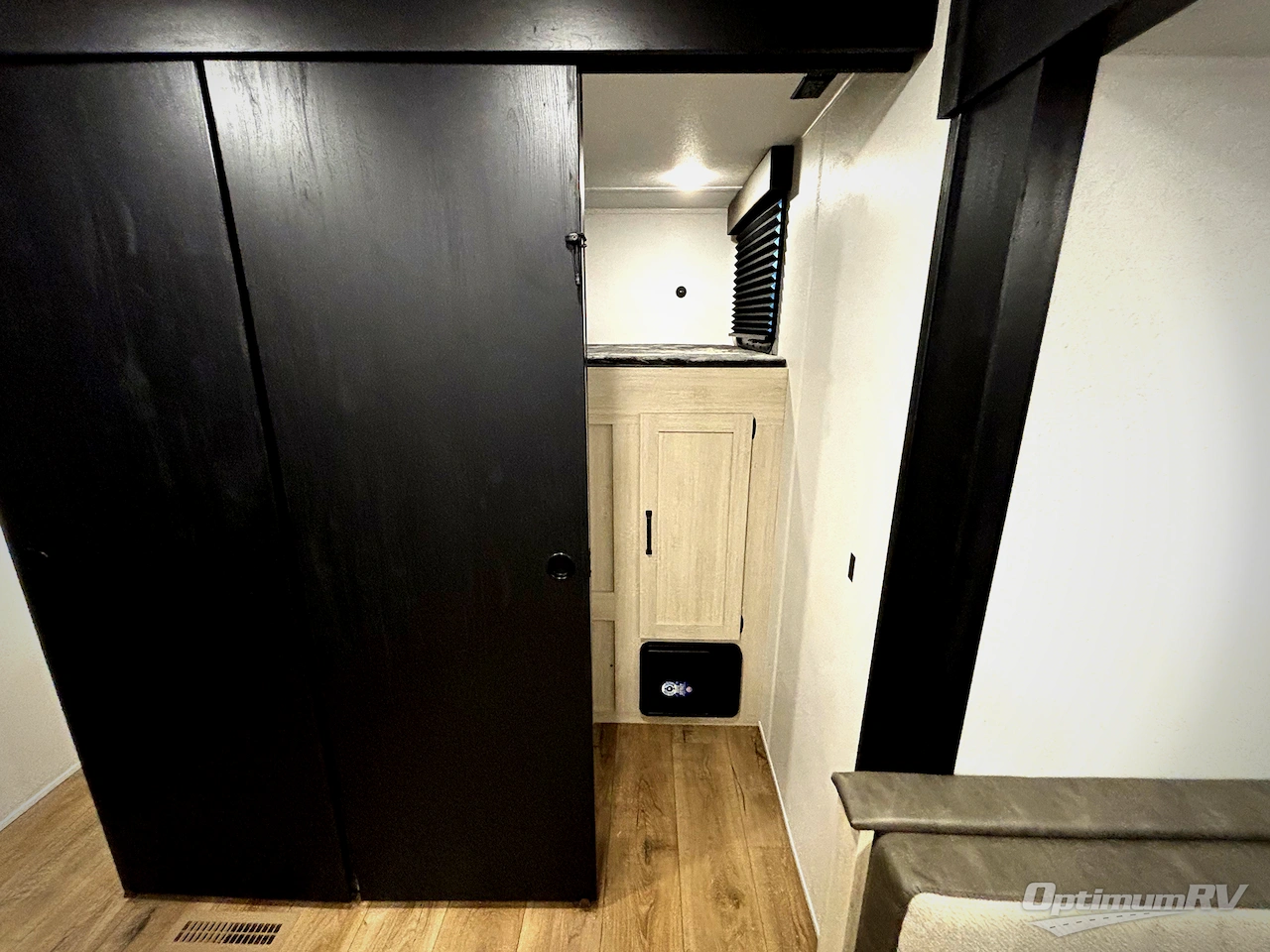 2026 Forest River Puma Camping Edition 263BHCE Photo 15