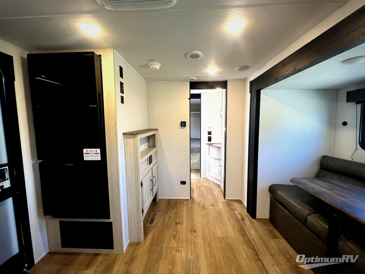 2026 Palomino Puma Camping Edition 211FKCE Photo 4