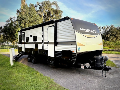 Used 2024 Keystone Hideout 25RDS Featured Photo