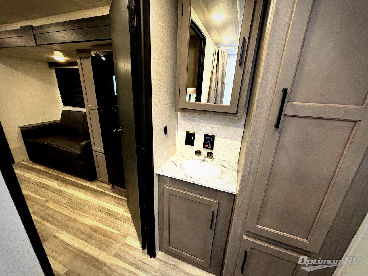 2024 Keystone Hideout 25RDS Photo 10