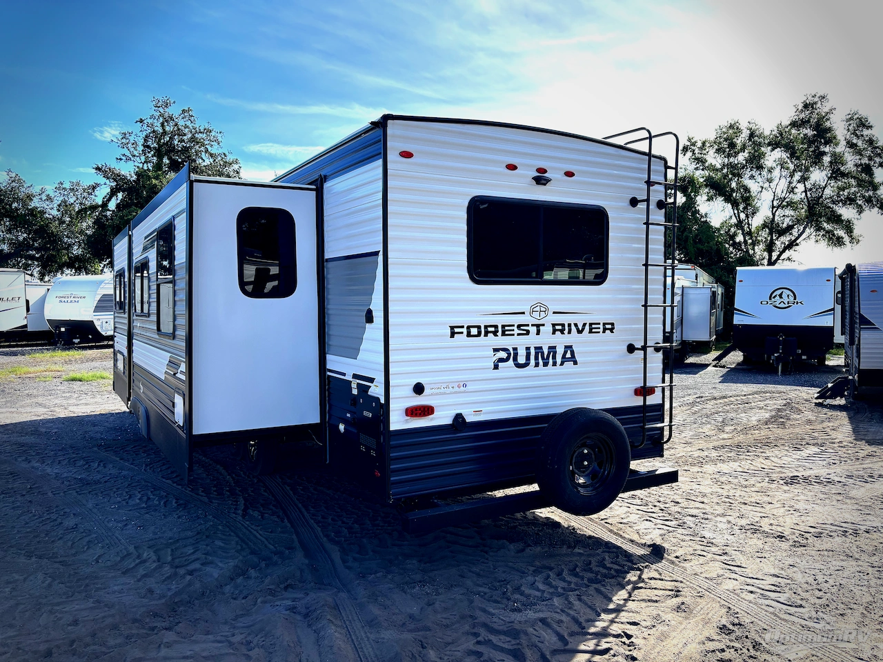2026 Palomino Puma 310RK Photo 3