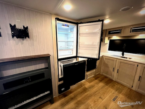 2026 Palomino Puma 310RK RV Photo 3