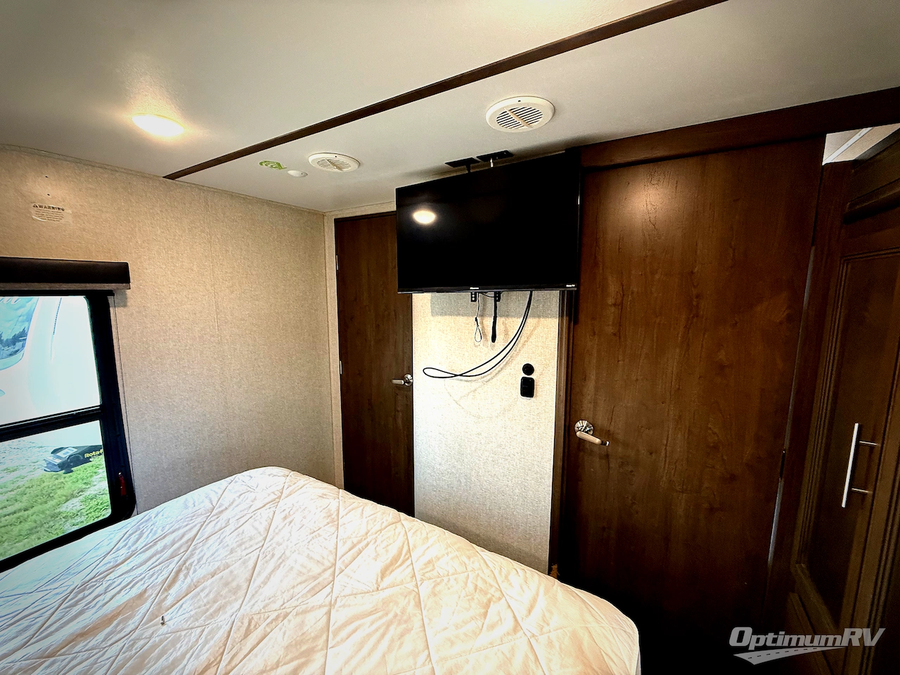 2020 Keystone Cougar 353SRX Photo 19