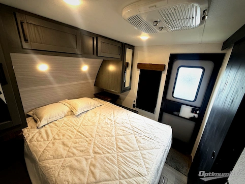 2026 Palomino Puma 337BH RV Photo 4