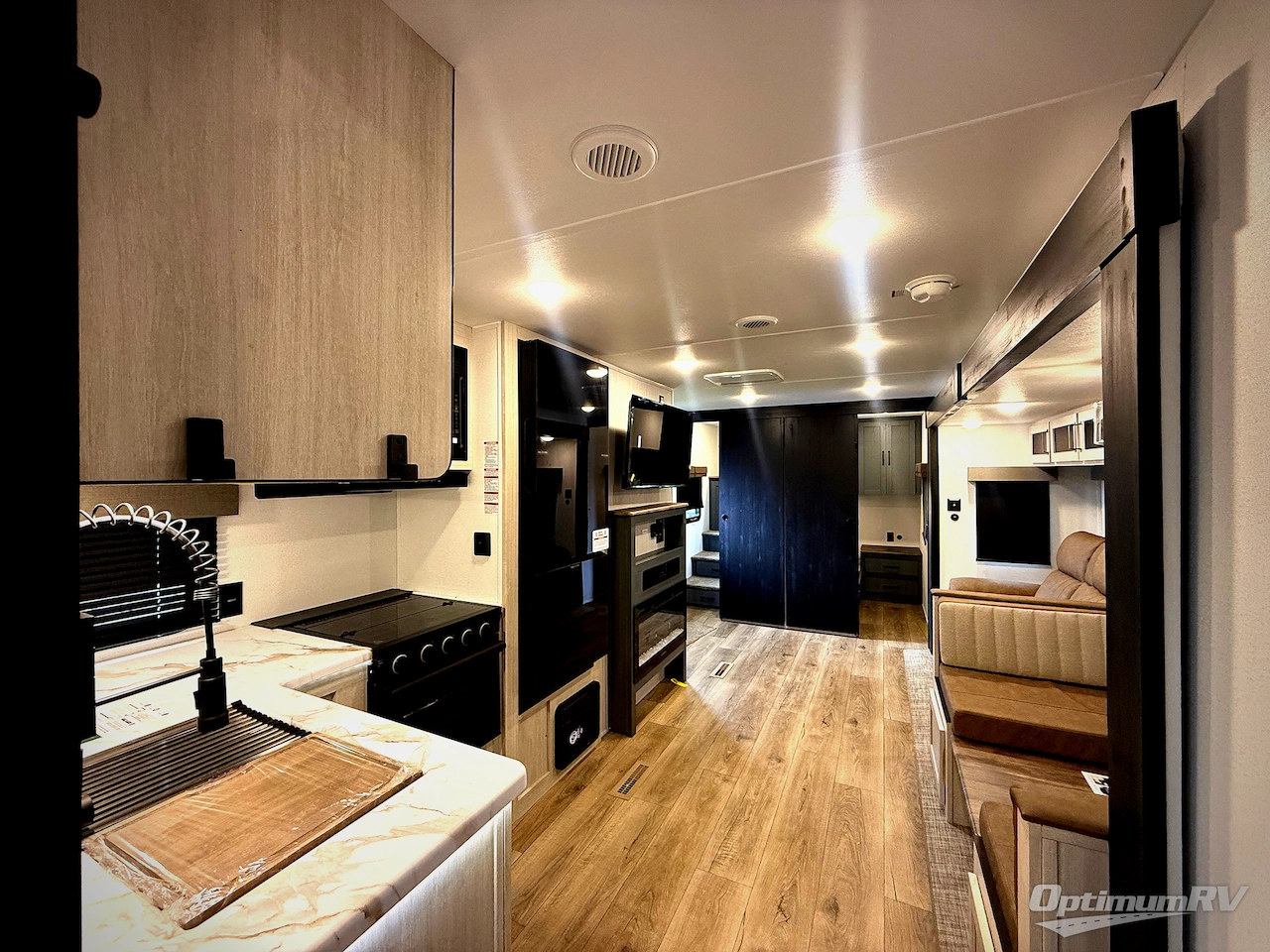 2026 Palomino Puma 337BH Photo 5