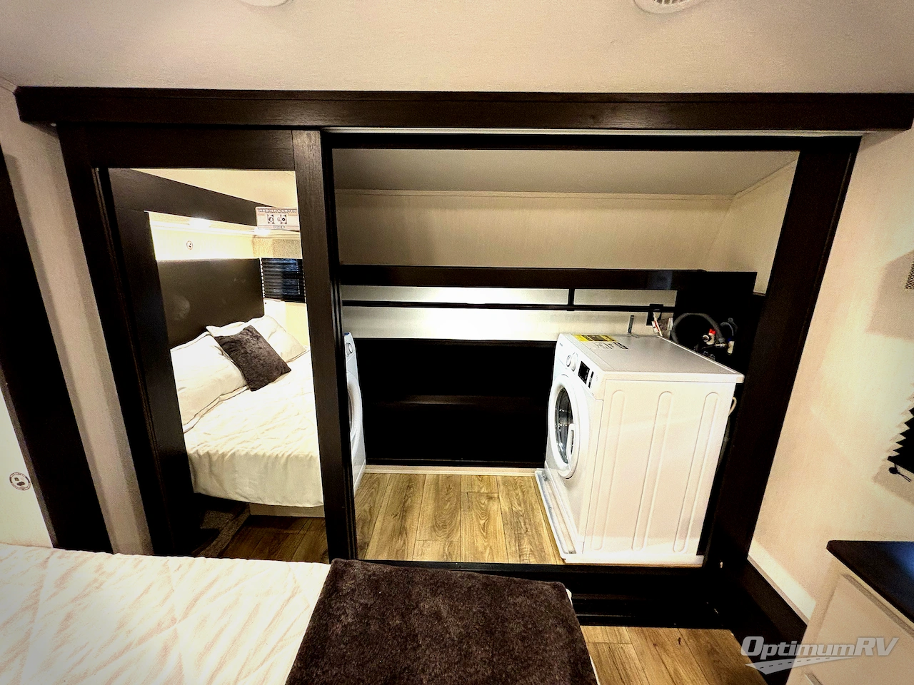 2025 Forest River Sabre 36FLX Photo 8