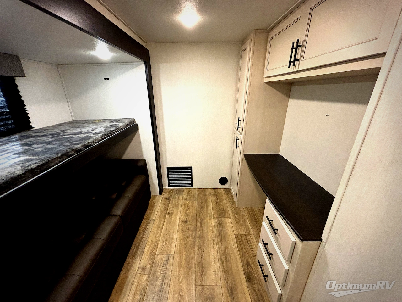 2025 Forest River Sabre 36FLX Photo 15