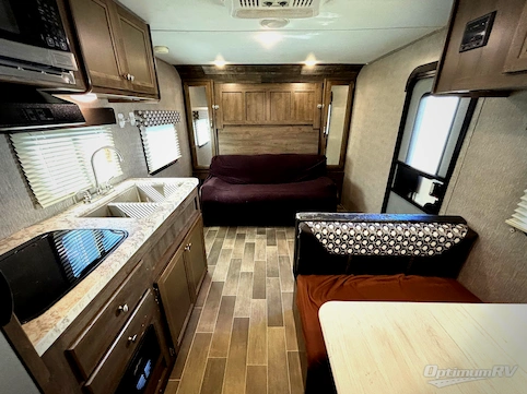 2020 Dutchmen Coleman Light LX 2125BH RV Photo 2