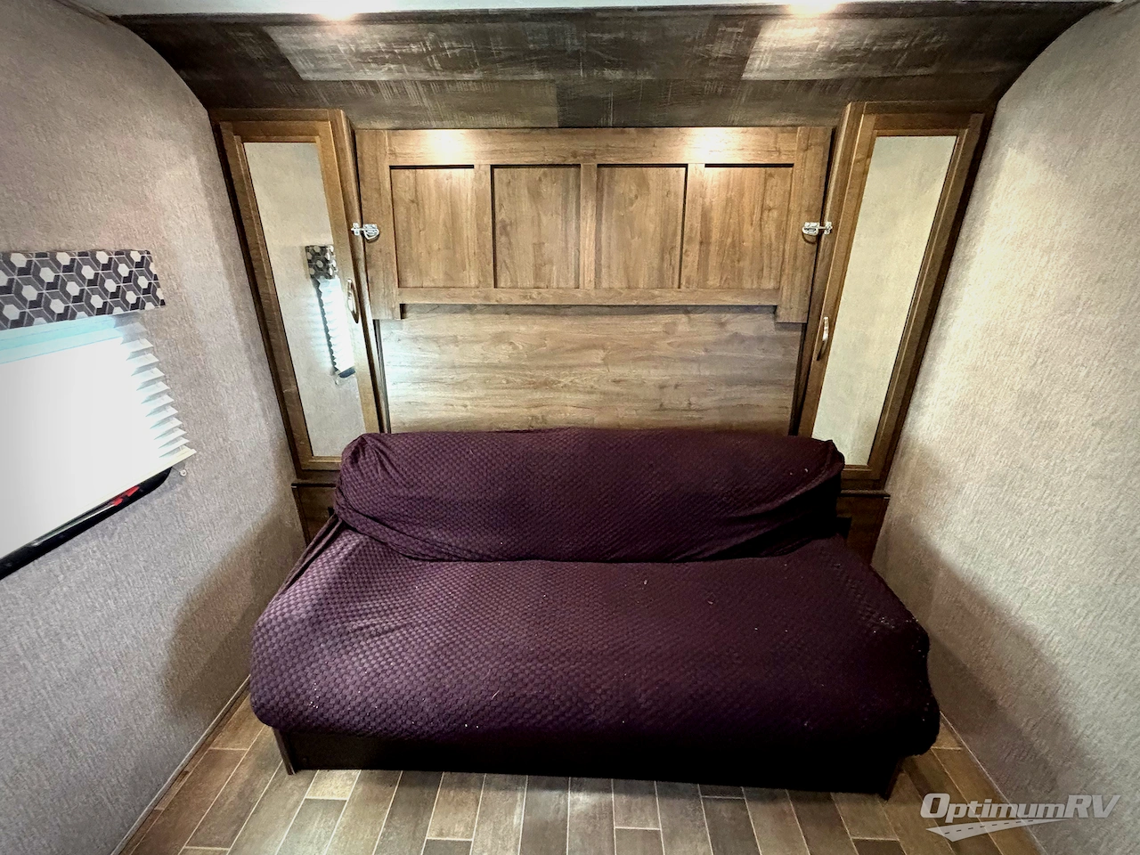 2020 Dutchmen Coleman Light LX 2125BH Photo 7