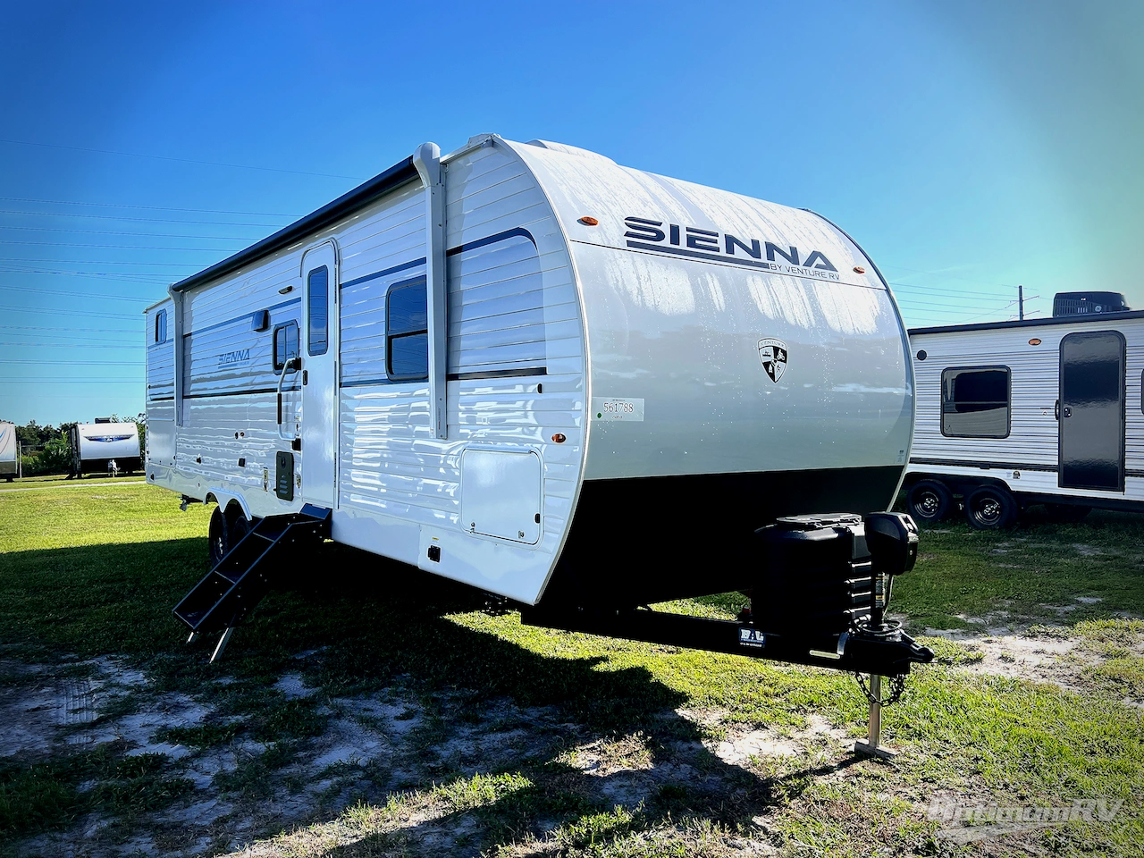 2027 Venture Sienna SA281VQB Photo 1