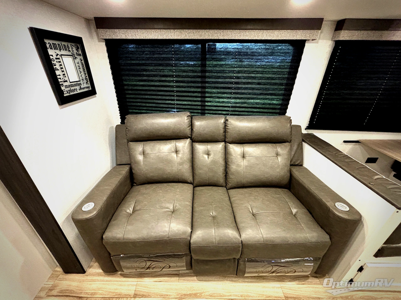 2027 Venture Sienna SA281VQB Photo 9
