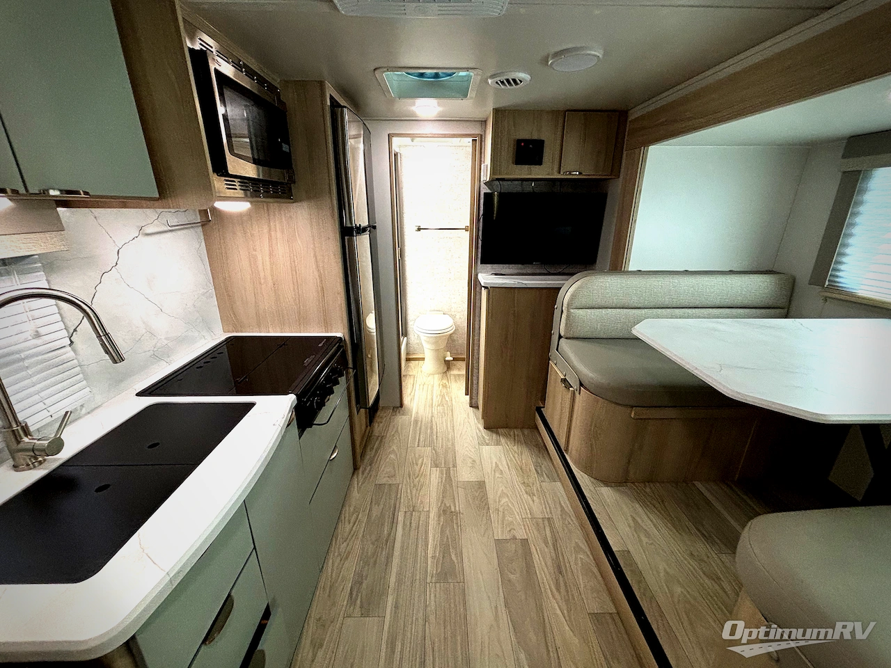 2023 Winnebago Towables Micro Minnie 2108FBS Photo 4