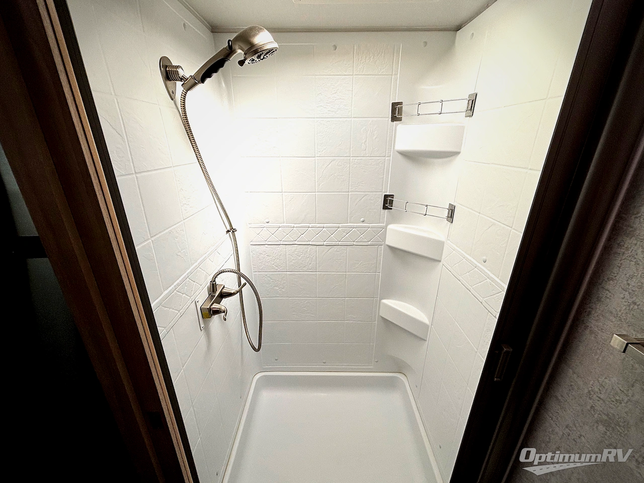 2023 Winnebago Towables Micro Minnie 2108FBS Photo 12