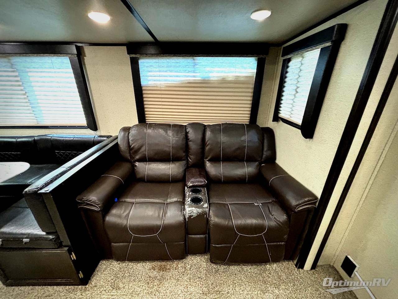 2019 Coachmen Spirit Ultra Lite 2758RB Photo 10