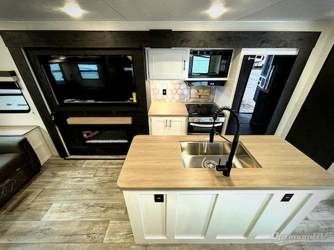 2025 Venture Sienna SA293VIK RV Photo 2