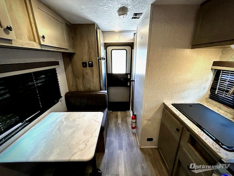 2026 Sunset Park Sun Lite 18RD RV Photo 2